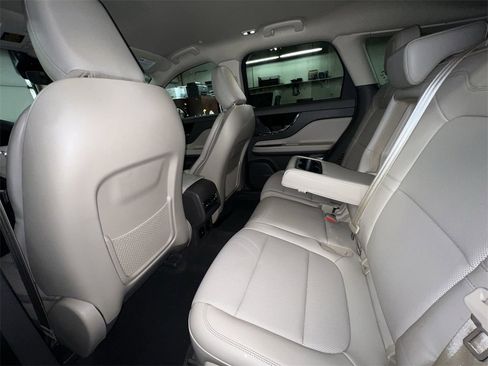 Used 2024 Lincoln Corsair Premiere w/ Equipment Group 101A image 27