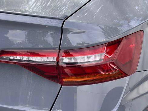 Used 2019 Volkswagen Jetta GLI Autobahn FWD image 8