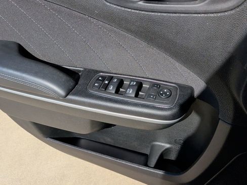 Used 2023 Dodge Charger SXT image 11