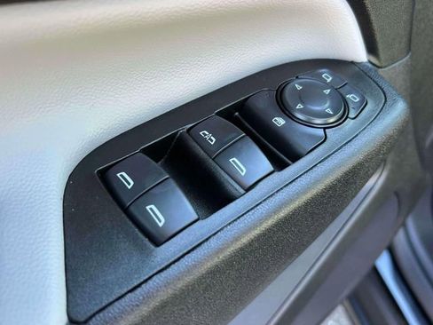 Certified 2024 Chevrolet Equinox LS w/ LS Convenience Package image 20