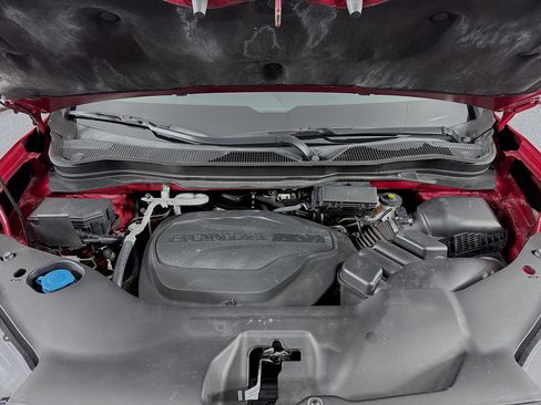 Certified 2021 Honda Ridgeline Sport image 28