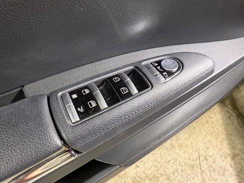 Used 2012 Mercedes-Benz S 550 4MATIC image 14