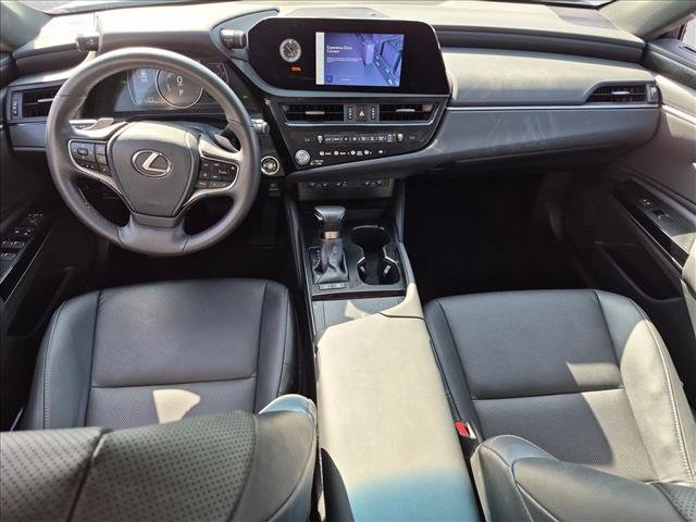 Used 2024 Lexus ES 300h w/ Premium Package FWD image 17