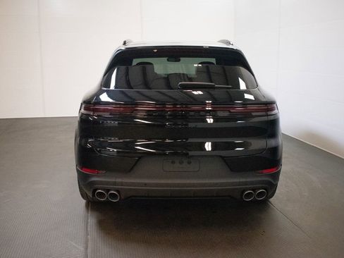 New 2026 Porsche Cayenne S AWD/4WD image 6