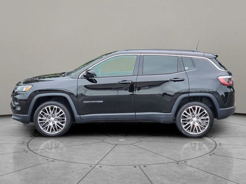 Certified 2023 Jeep Compass Limited w/ Elite Group AWD/4WD image 9