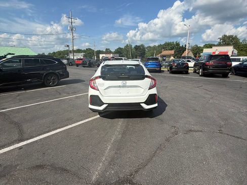 Used 2019 Honda Civic EX image 12