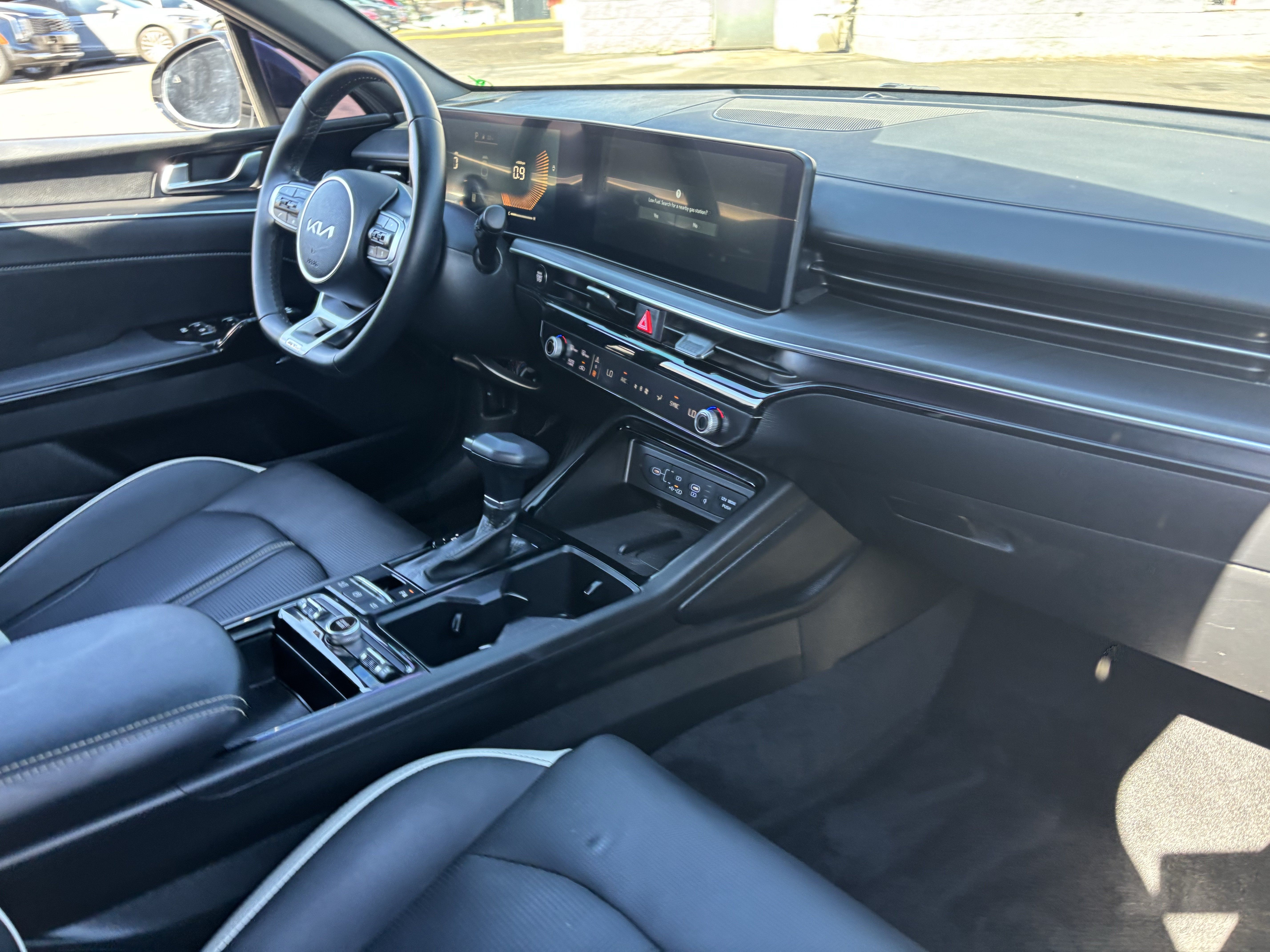 Certified 2025 Kia K5 GT-Line w/ GT-Line Premium Package FWD image 11