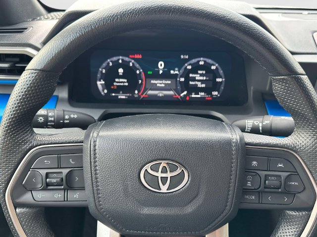 Used 2024 Toyota Tacoma TRD Off-Road AWD/4WD image 24