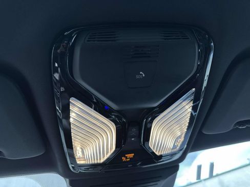 Used 2026 BMW X5 xDrive40i AWD/4WD image 35