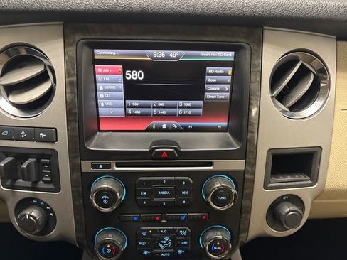 Used 2015 Ford Expedition Limited image 39