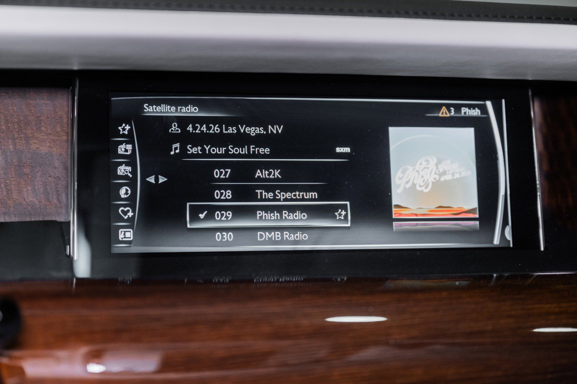 Used 2018 Rolls-Royce Phantom Sedan RWD image 35