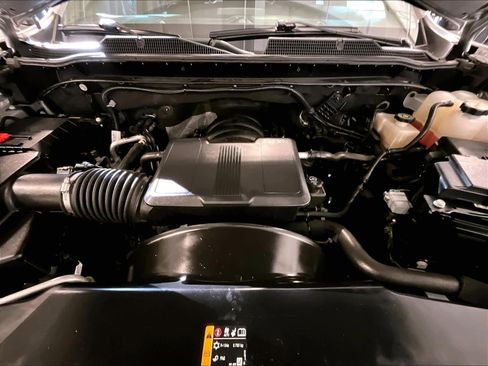 Used 2023 Chevrolet Silverado 2500 Custom w/ Custom Convenience Package image 30