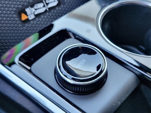 New 2026 Chevrolet Equinox ACTIV w/ Convenience Package III image 24