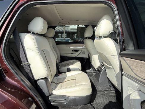 Certified 2024 MAZDA CX-90 Plug-In Hybrid w/ Premium Plus AWD/4WD image 28