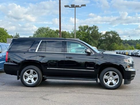 Used 2019 Chevrolet Tahoe LT w/ Luxury Package AWD/4WD image 33