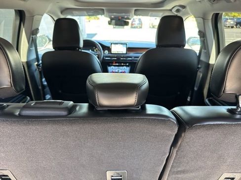 Used 2022 Lincoln Corsair Reserve w/ Equipment Group 201A image 13