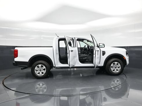 Certified 2025 Ford Ranger XL w/ Trailer Tow Package RWD image 4