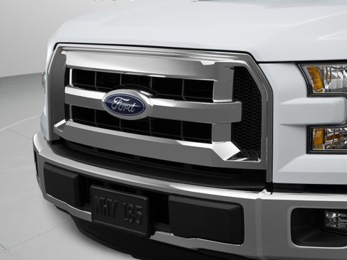 Used 2015 Ford F150 XLT w/ Equipment Group 302A Luxury RWD image 51