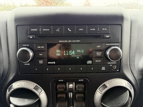 Used 2016 Jeep Wrangler Unlimited Sport w/ Quick Order Package 24S image 22