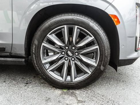 Used 2022 Cadillac Escalade Sport w/ Touring Package AWD/4WD image 4