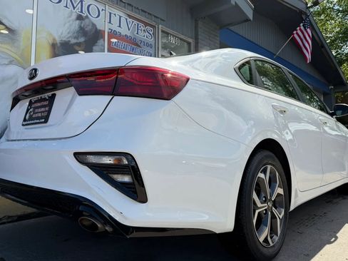 Used 2020 Kia Forte LXS image 3