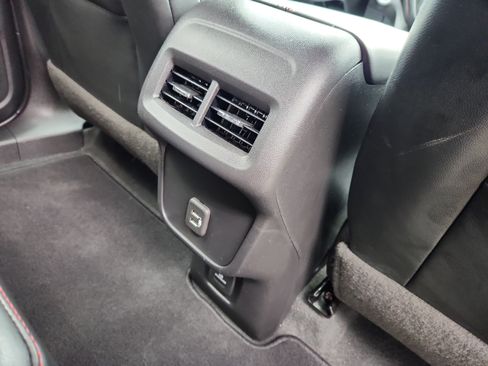 Used 2022 Chevrolet Equinox RS w/ RS Leather Package image 43