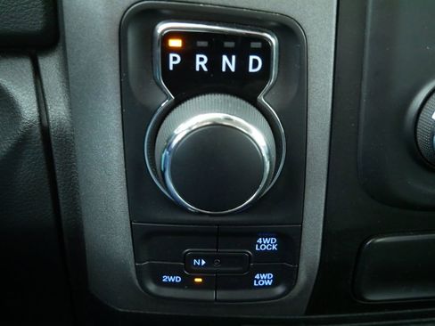 Used 2018 RAM 1500 Express w/ Express Value Package image 31