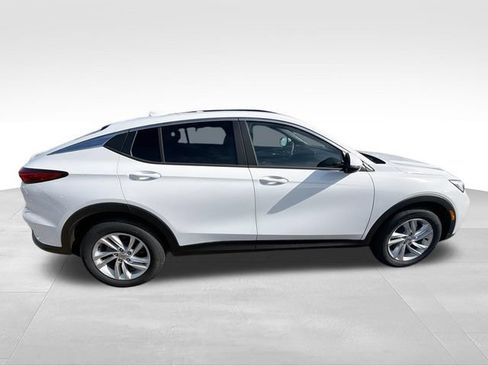 New 2026 Buick Envista Sport Touring FWD image 9