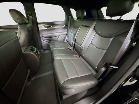 Certified 2023 Cadillac XT5 Sportv w/ Technology Package image 25