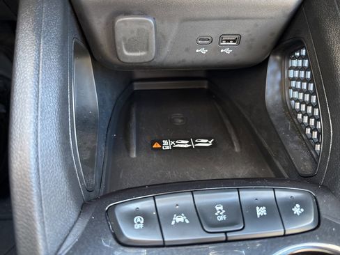 Certified 2025 Chevrolet TrailBlazer LT w/ Convenience Package image 29