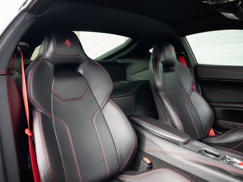 Used 2014 Ferrari F12 Berlinetta image 22