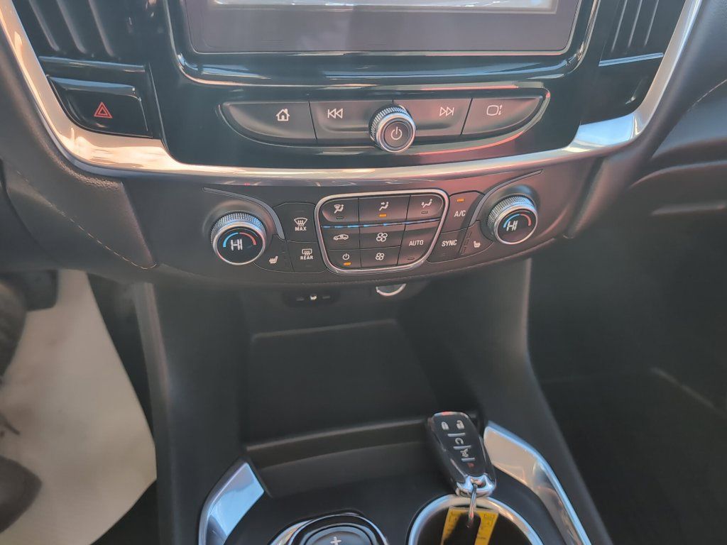 Used 2018 Chevrolet Traverse LT AWD/4WD image 21