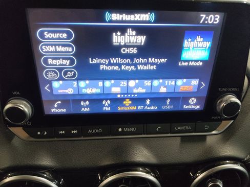 Used 2022 Nissan Sentra SV FWD image 25