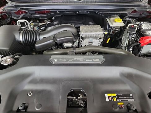 Used 2022 Jeep Wagoneer Series III w/ Flexible Seating Group image 22