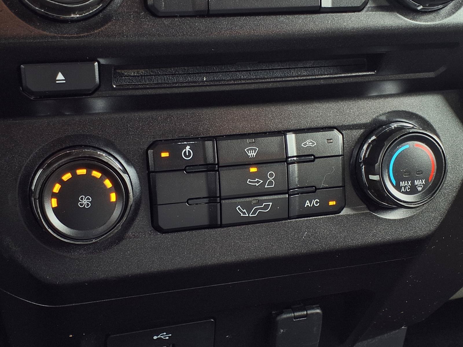 Used 2017 Ford F150 XLT AWD/4WD image 26