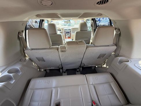 Used 2013 Lincoln Navigator 2WD w/ HD Trailer Tow Pkg image 14