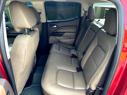 Used 2015 GMC Canyon SLT w/ Driver Alert Package image 38