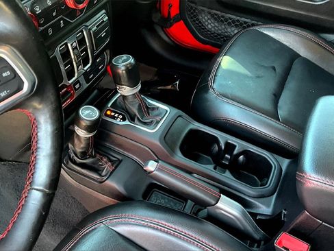 Used 2020 Jeep Wrangler Unlimited Rubicon image 16