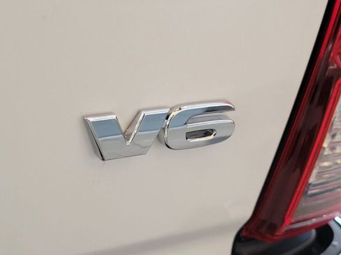 Used 2023 Toyota Tacoma SR5 RWD image 16