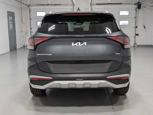Certified 2023 Kia Sportage EX image 9