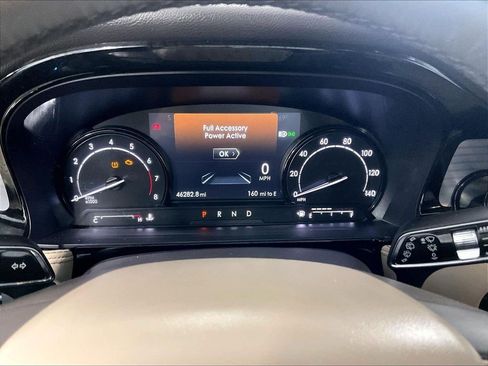 Used 2020 Lincoln Corsair AWD w/ Equipment Group 101A image 24