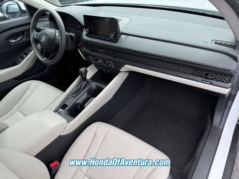 Certified 2024 Honda Accord LX image 9