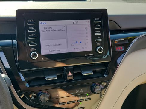 Certified 2023 Toyota Camry LE FWD image 28