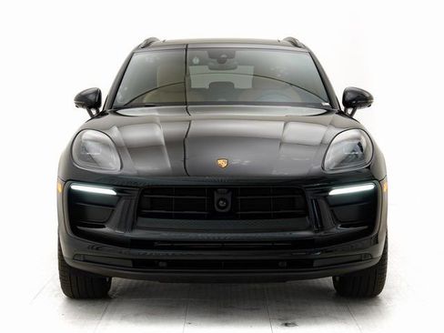Used 2026 Porsche Macan AWD/4WD image 31