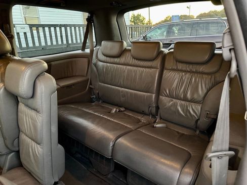 Used 2010 Honda Odyssey Touring image 13