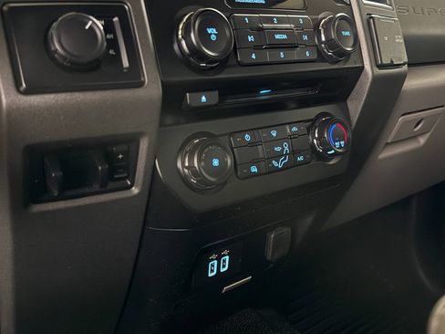 Used 2018 Ford F450 XL w/ STX Appearance Package AWD/4WD image 54