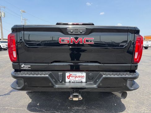 Used 2022 GMC Sierra 3500 Denali AWD/4WD image 14
