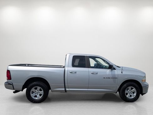 Used 2012 RAM 1500 Classic SLT image 4