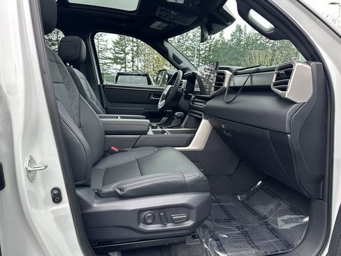 Certified 2025 Toyota Tundra Limited image 17