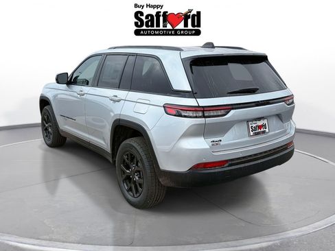 New 2025 Jeep Grand Cherokee Altitude AWD/4WD image 7